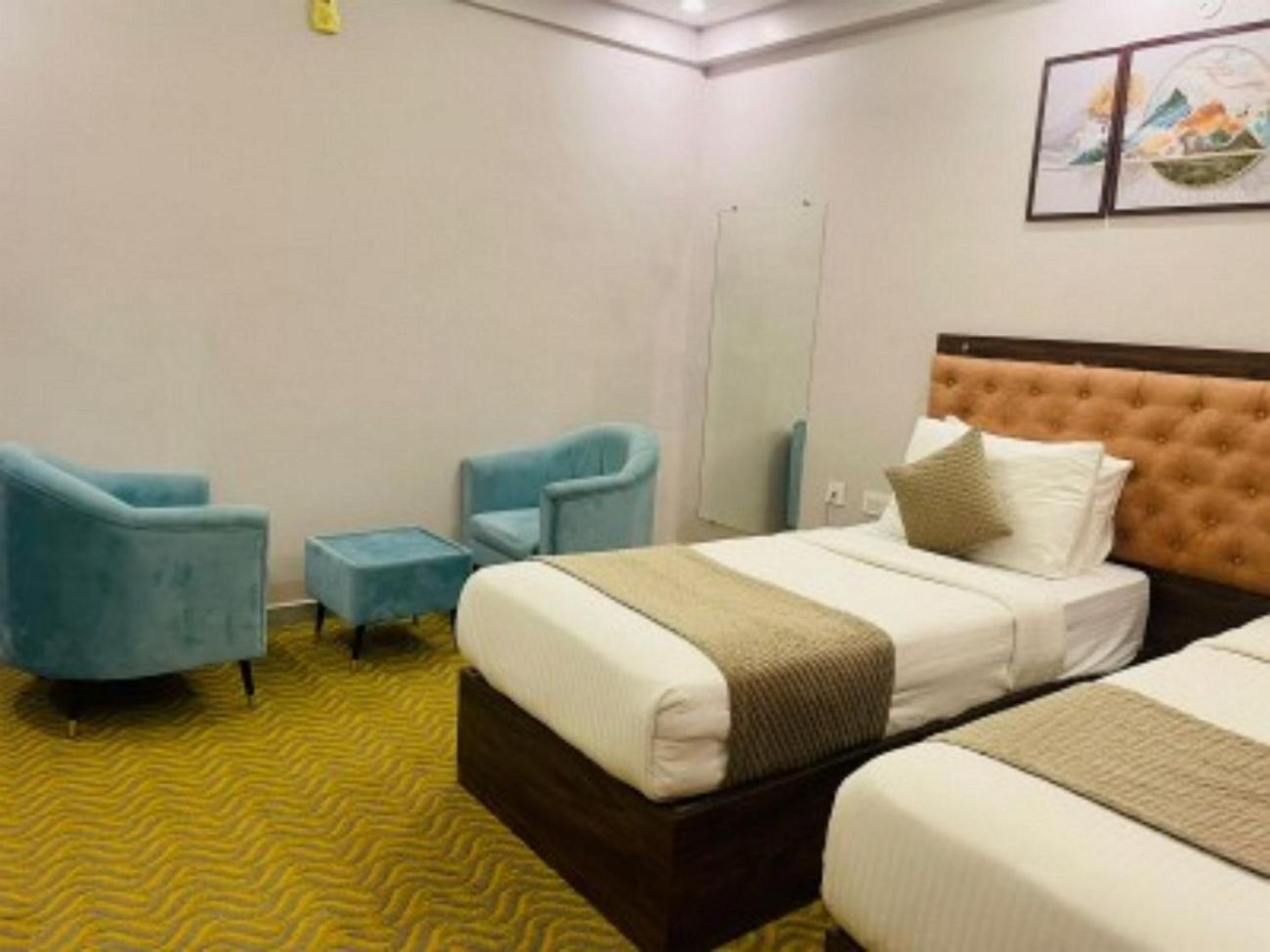 Vovo Hotels Yelahanka Exterior foto